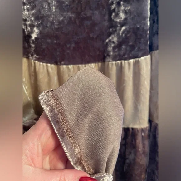 ๐Indigo Soul Crushed Velvet Tiered Babydoll Dress (2XL) - Picture 8 of 9